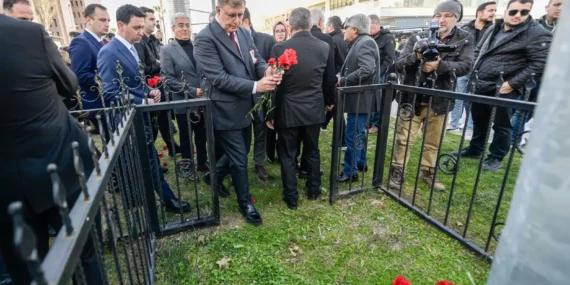 İzmir’de Kahramanlar unutulmadı