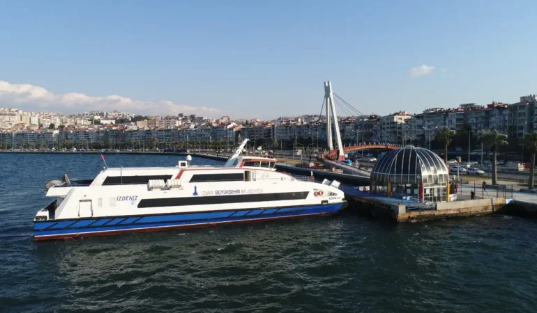 ​Göztepe ve Karantina iskeleleri yeniden devrede