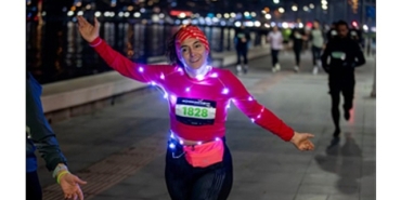 en-uzun-geceyi-izmirliler-aydinlatti