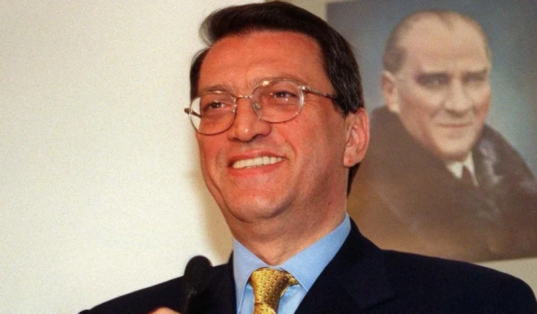 eski-basbakan-mesut-yilmaz-kabri-basinda-anilacak