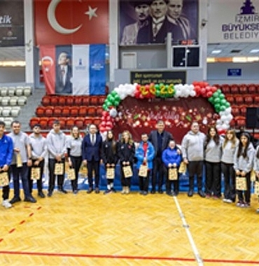 izmire-2025te-madalya-yagmuru