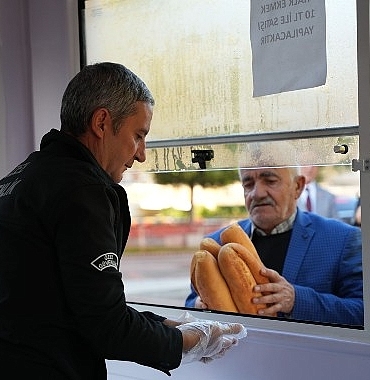 kemalpasada-halk-ekmeke-yogun-ilgi