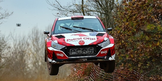 Şampiyon Sezonu Zaferle Kapadı