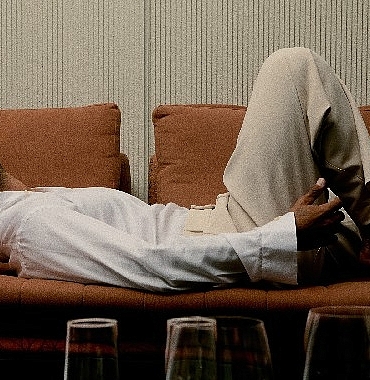 yasar-turanlinin-bodrumda-cektigi-ozel-seri-dunyaya-acildi